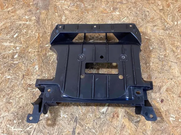 Couvercle de boîte Porsche Macan OEM 95B825370G - Avant image 2