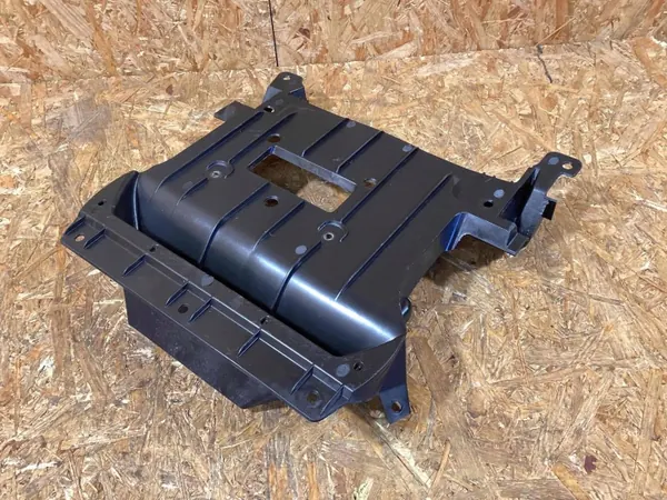 Couvercle de boîte Porsche Macan OEM 95B825370G - Avant image 3