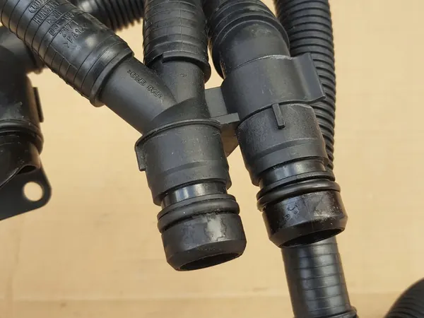 Moottorin Ilmastointiletkusetti / Audi A6 C6 2.8 FSI 3.2 FSI / 06E103217T image 5