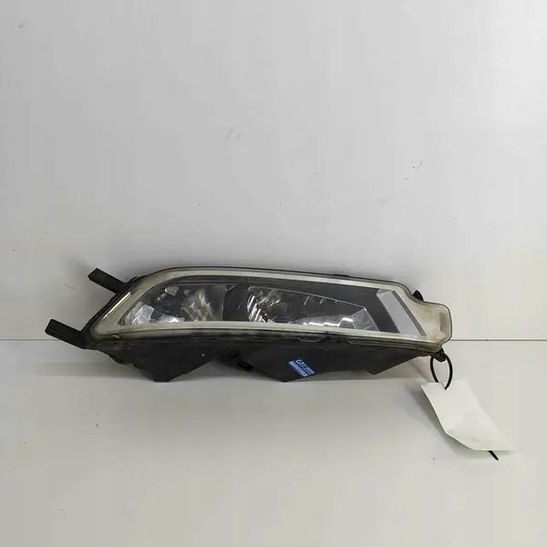 Farol Halógeno Direito VW Passat B8 3G0941662E image 2