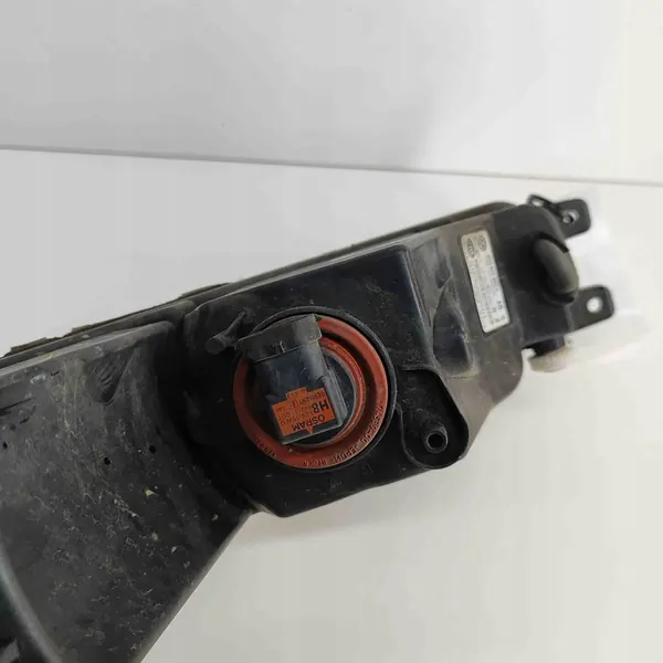 Farol Halógeno Direito VW Passat B8 3G0941662E image 9