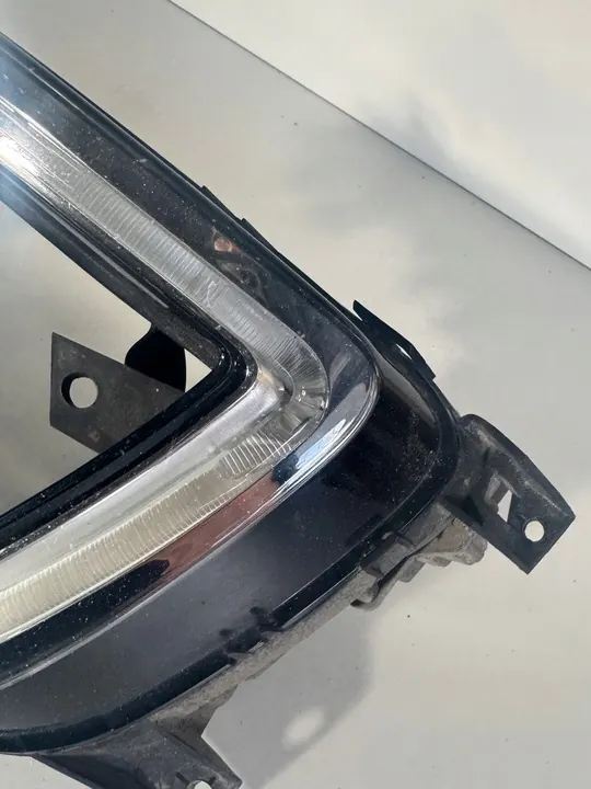 VW GOLF 7 E-GOLF GTE DRL ESQUERDO FRONTAL 5GE941055B image 3