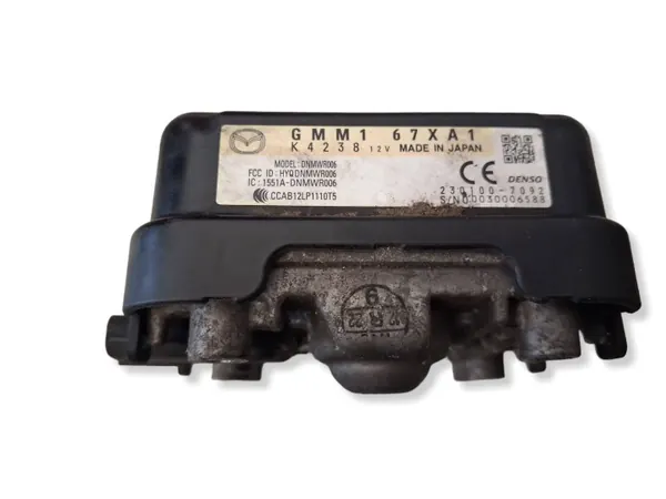Radar Distronic Mazda OEM GMM1-67XA1 Usado image 3