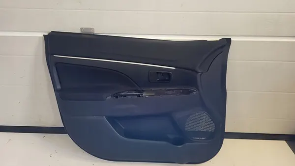 MITSUBISHI ASX Acabamento da porta dianteira esquerda image 2
