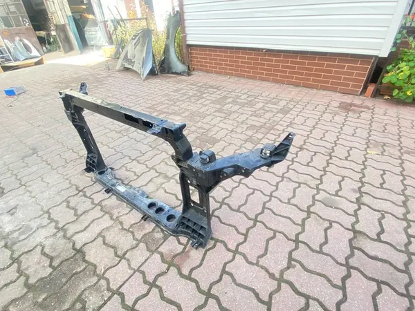 Frontverstärkung HYUNDAI TUCSON III 64101-D7000 OEM image 4