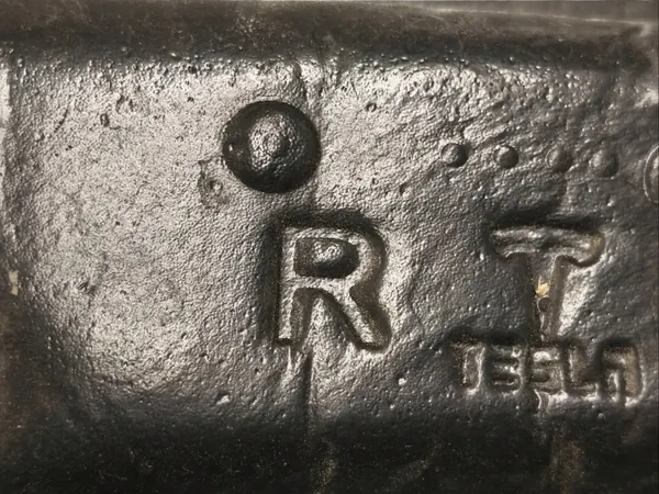 Tesla Model S 2022 Pare-boue avant OEM 105042000A image 6