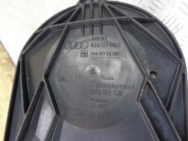Ilmansuodattimen Kotelo Audi A2 1.4 16V 1999- 8Z0129620 image 7