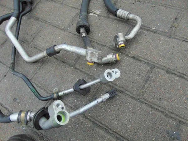 Ilmastointijohdot VW Touareg 7L 5.0 TDI V10 image 6