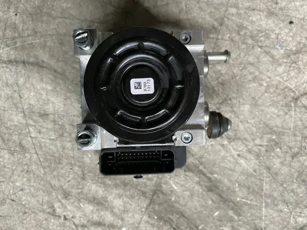Pompe ABS OEM 28515826053 pour Nissan Navara D23 image 2