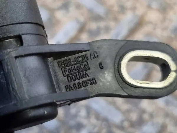 Ford OE 6M8G-6C315-AC vevaxelpositionssensor image 2