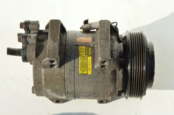 Volvo AC-kompressori 2.4 D5 V70 XC90 S60 image 5