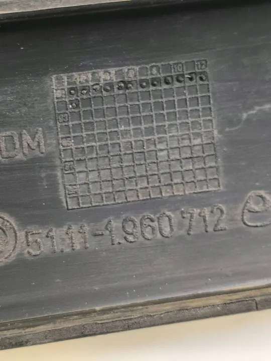 Rivestimento paraurti anteriore BMW 3 E36 image 3