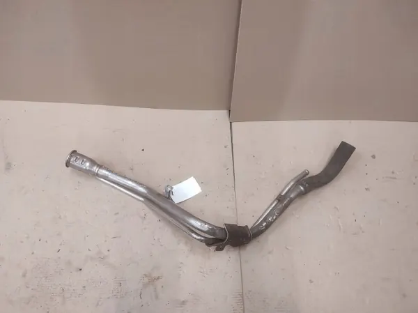 Pescoço de Abastecimento OEM JUT27682 para Volvo V50 image 2