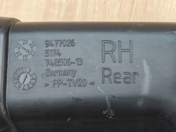 OEM 9477026 höger luftledare för BMW G26 G22 image 5