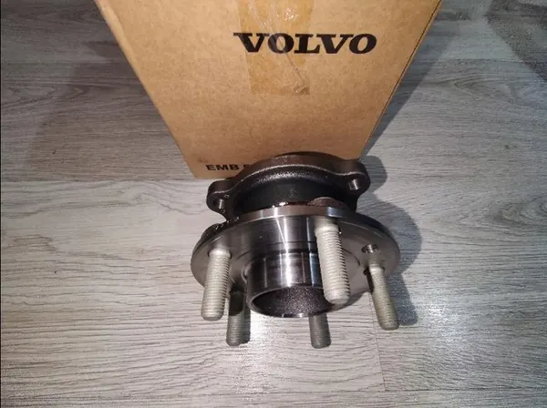 Mozzo posteriore VOLVO V40 V40CC OE image 5