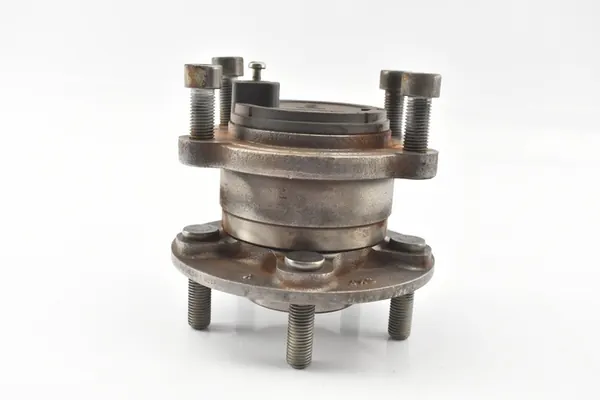 Mozzo posteriore VOLVO V40 V40CC OE image 8