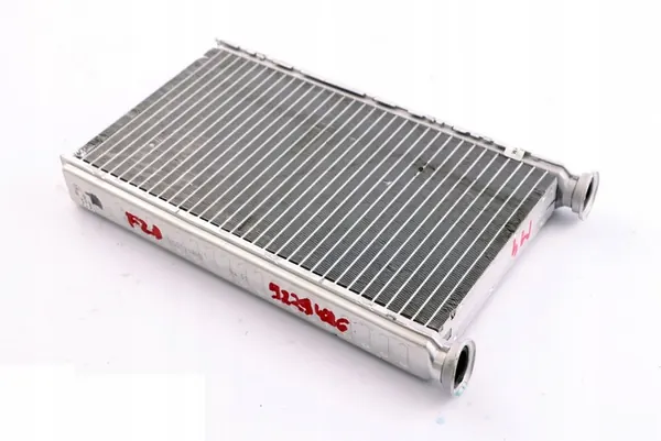 BMW F20 F21 F22 F30 F80 M2 F82 M4 Calentador de Agua OEM image 6