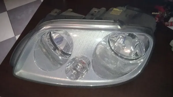 Faro OEM 1K1909144G 1K1423051 VW Touran MK1 image 4
