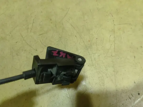 FIESTA MK7 Konepellin Avauskaapeli OEM - Käytetty Ford OE image 4