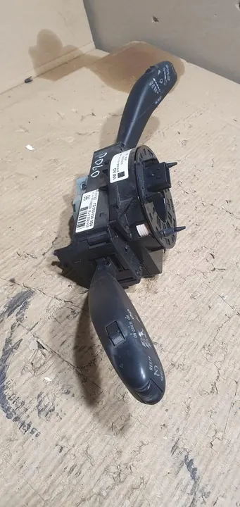 Gecombineerde schakelaar Volkswagen OE 6Q0953503EJ image 4