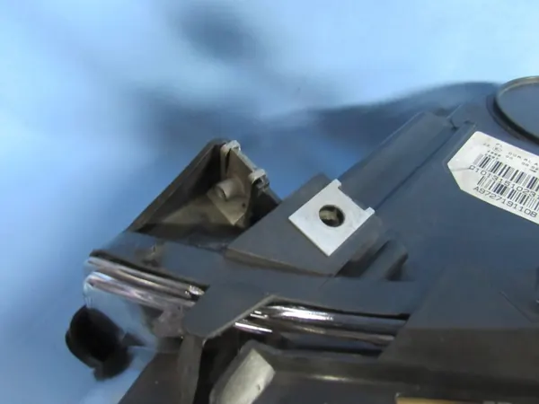 Farol esquerdo BMW F10 F11 pré-facelift Bi-Xenon image 5