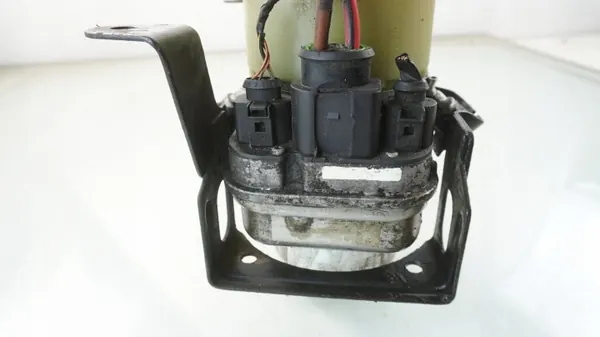 SEAT Ibiza III 6L Elektrische Servolenkungspumpe TRW image 3