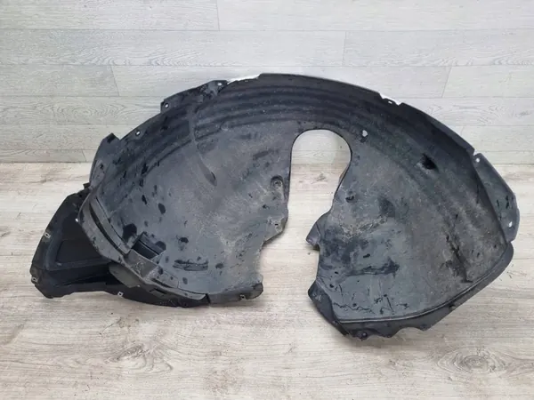 Front Left Wheel Arch Skoda Superb 3V0809957N image 5