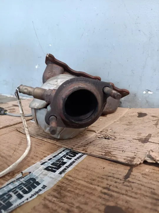 Begagnad katalysator OEM F2G3-5E259-BC för Ford image 3