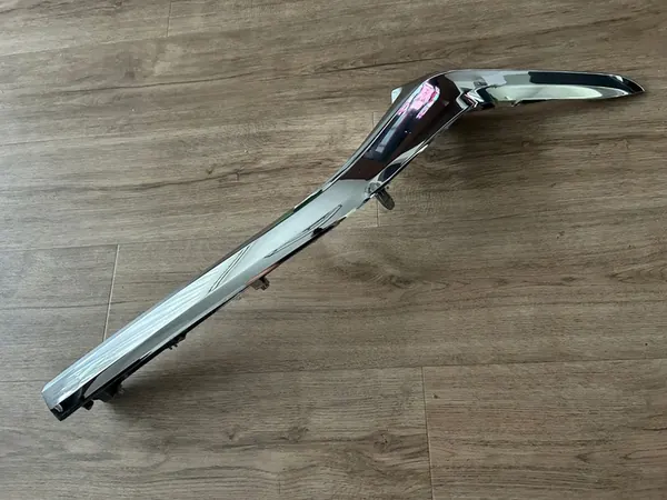 Mazda CX-5 II KF 2017-2022 Vänster Krom Grille Trim OEM image 2