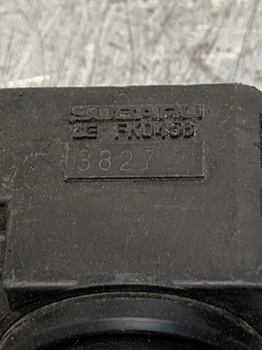 Bobina de ignição Subaru OE OEM 3827 - Peça usada image 4
