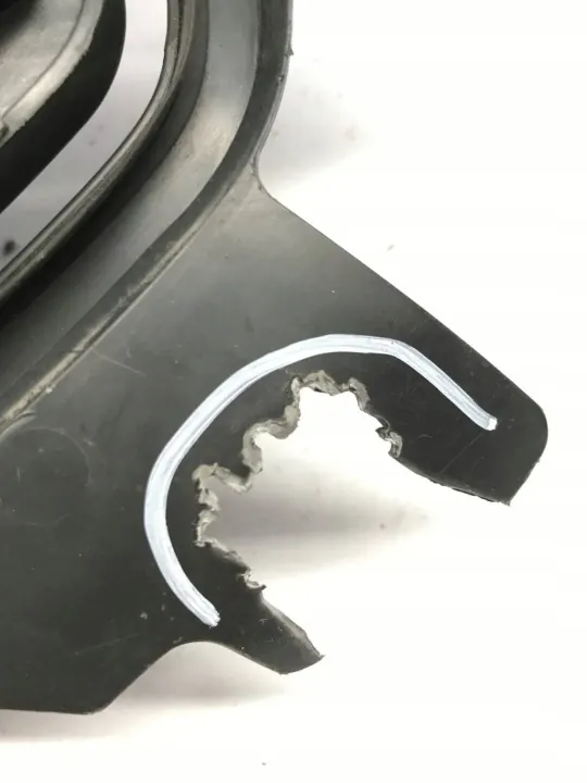 Latauspistokkeen kansi Mercedes-Benz V Class W447 A4476375400 image 3