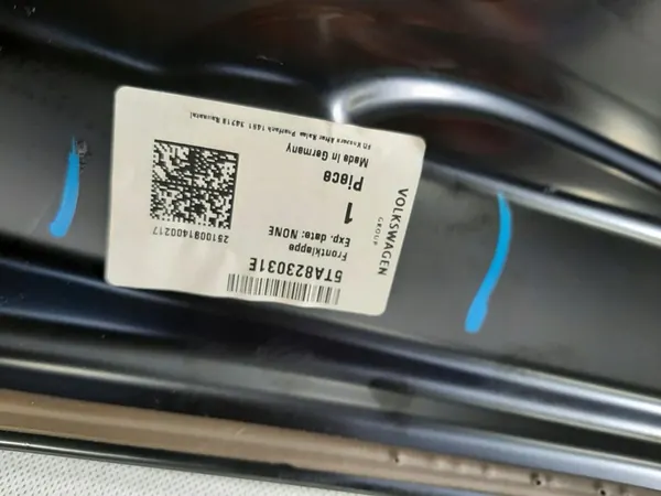 VOLKSWAGEN VW TOURAN 5T Motorhuv 5TA823031E image 6