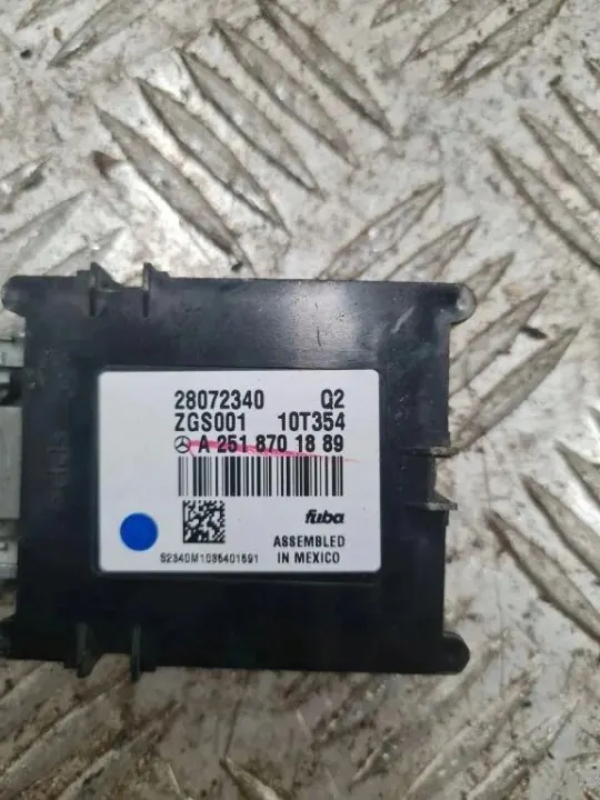 Antennenverstärker OEM 28072340 für Mercedes-Benz image 2