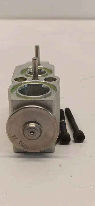 Expansionsventil Volvo V60 CC OEM 32260834 image 4