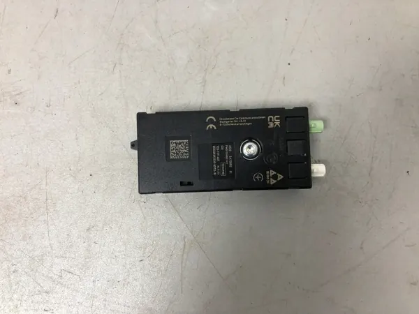 Antennförstärkare OEM 65205A73DB2 för BMW i4 G26 image 2