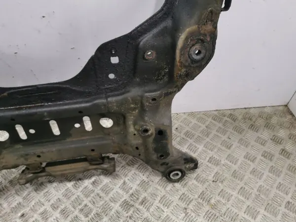 AMD193593 etujarrutulpaset Land Rover Discovery Sportille image 6