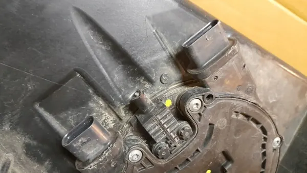 AdBlue-tankpump OEM 1674703205 för Mercedes GLE image 3