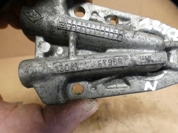 Sensor válvula árvore cames escape Dacia Lodgy OEM 130412395R image 6