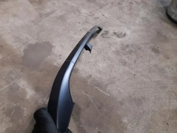 Pega traseira esquerda OEM 7158530 para BMW X5 E70 image 3