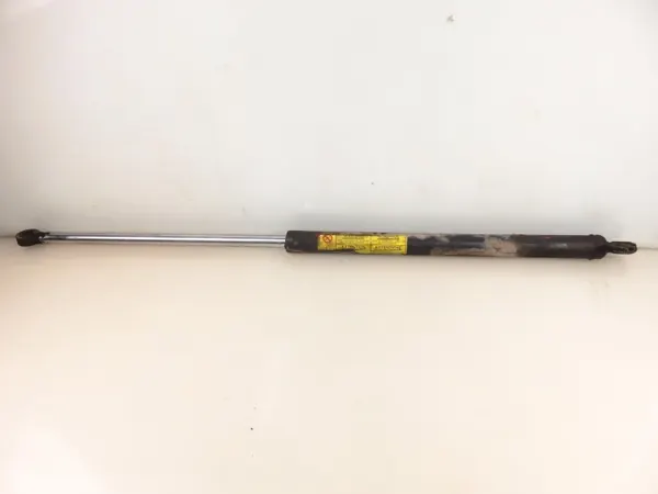 Cilindro elevador cabina Iveco OEM 98427951 - Usado image 5