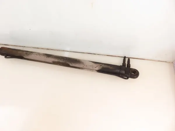 Cilindro elevador cabina Iveco OEM 98427951 - Usado image 7