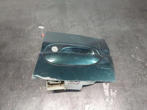 BMW E39 Etuvasen kahva OEM 51218245461 image 7