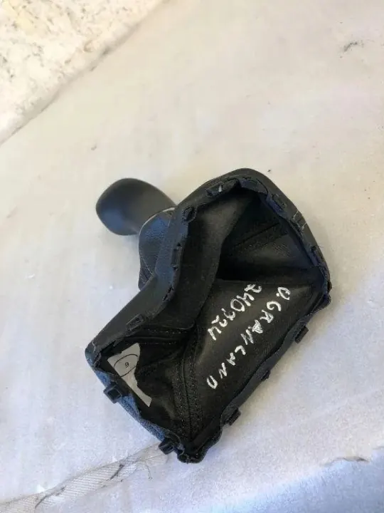 Pommeau de levier YP00055177 pour Opel Grandland X image 3