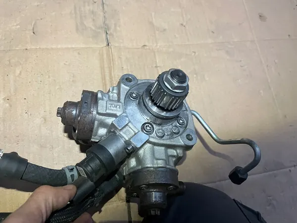 Kraftstoffpumpe VW Skoda Seat 0445010643 image 2