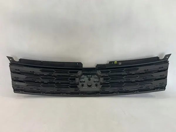 Grille for Volkswagen Touareg II FL 14-18r 7P6853651J image 2