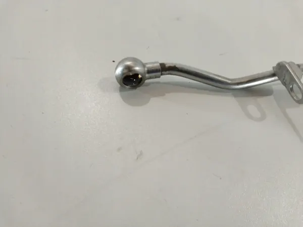 Durite de refroidissement d'huile OEM 03C145140 Avant Golf VI image 4