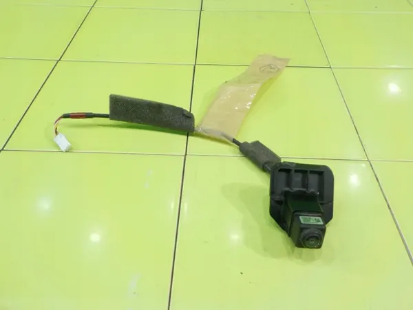 Caméra de recul OEM 28442-BV80A pour Nissan Juke image 2