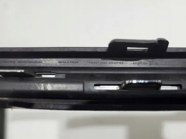 VW Touareg III framstötfångarrem OEM 760807245A image 7