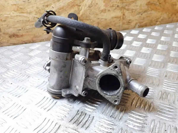 Refroidisseur EGR OEM G4D39F464AD pour Jaguar XF 2.0L Diesel image 4
