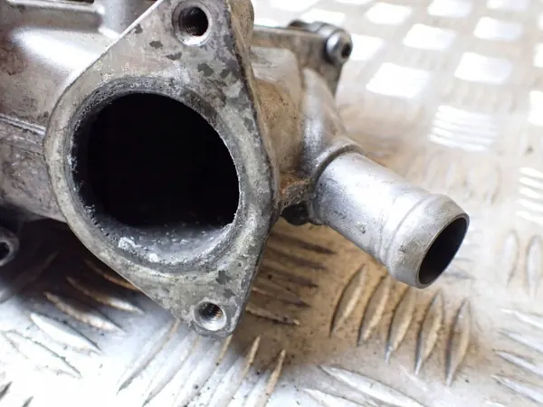 Refroidisseur EGR OEM G4D39F464AD pour Jaguar XF 2.0L Diesel image 5